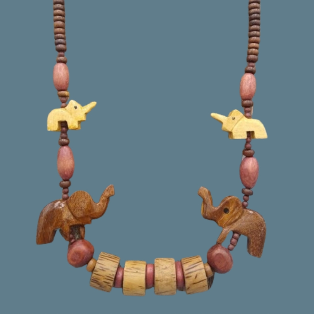 Elephant Wooden Bead Hand Carved Chunky Boho Necklace Vintage